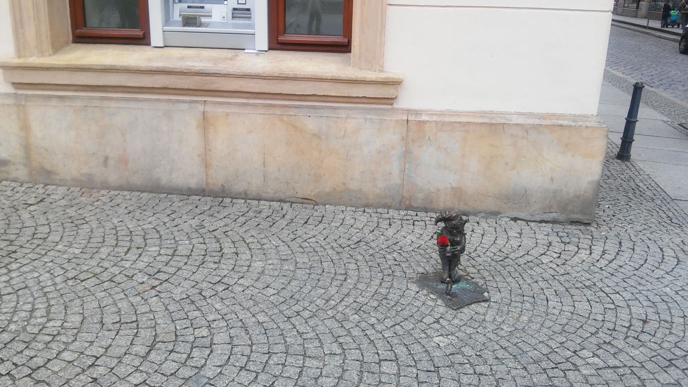 Para krasnali na wrocławskim rynku