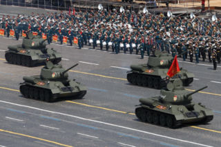 Okrojona Parada Zwycięstwa w Moskwie. Rosja rezygnuje z ciężkiego sprzętu