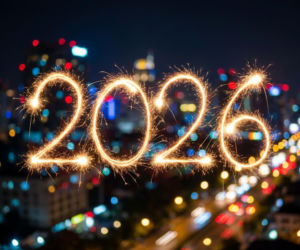 Kartki sylwestrowe 2025/26 z życzeniami. Darmowe, piękne i oryginalne grafiki do wysłania! [FACEBOOK, MESSENGER, SMS]