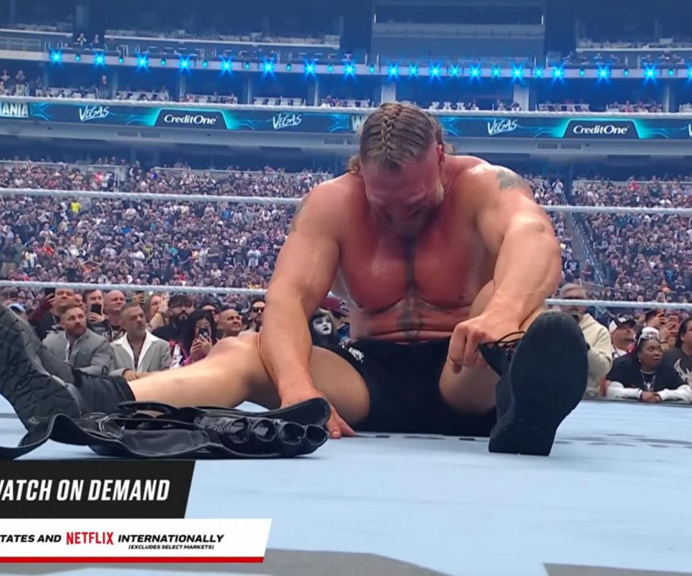 Legendarny mistrz UFC i WWE poległ i zapłakany zakończył karierę! Podziwiał go Michał Materla