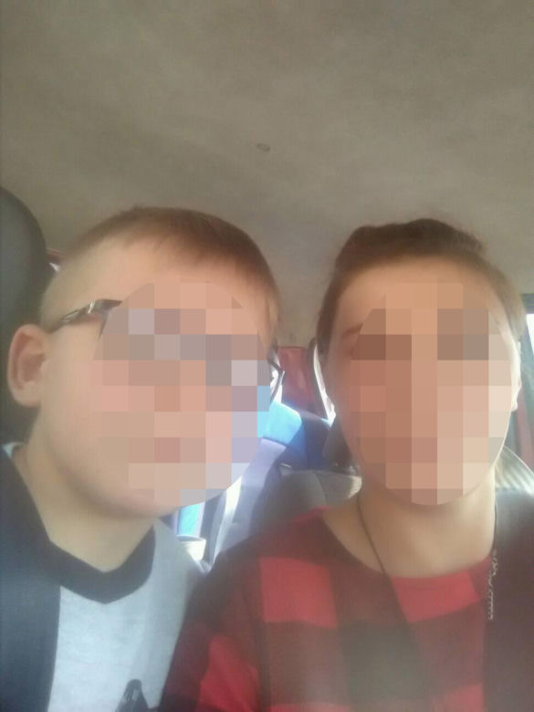  Mieszkańcy osiedla gdzie doszło do morderstwa trójki dzieci boja się o swoje życie. Morderca ich nawiedza.