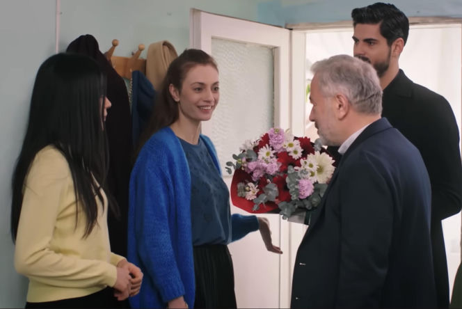 Panna Młoda, odcinek 55. Hancer, Cihan, Derya, Ertugrul