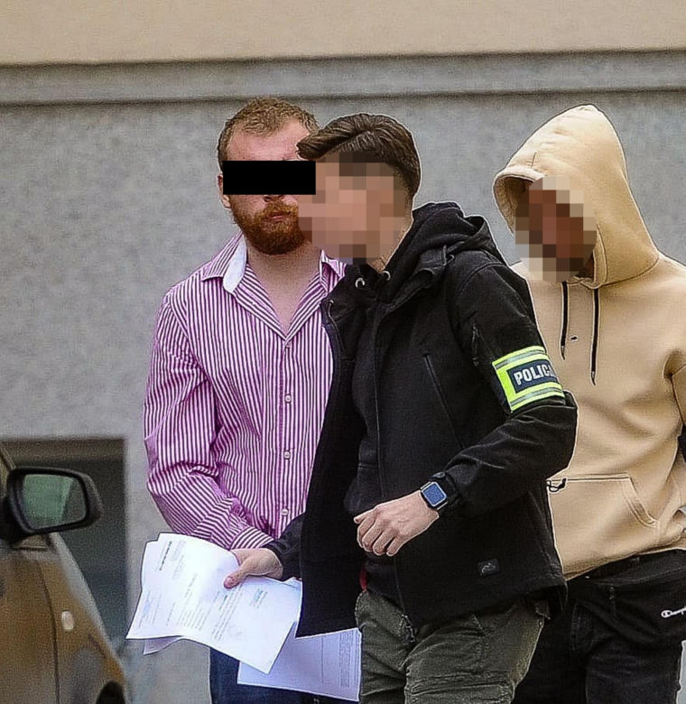 Zabójstwo w Olsztynie. Dramatyczny telefon od syna. Prokuratura bada sprawę