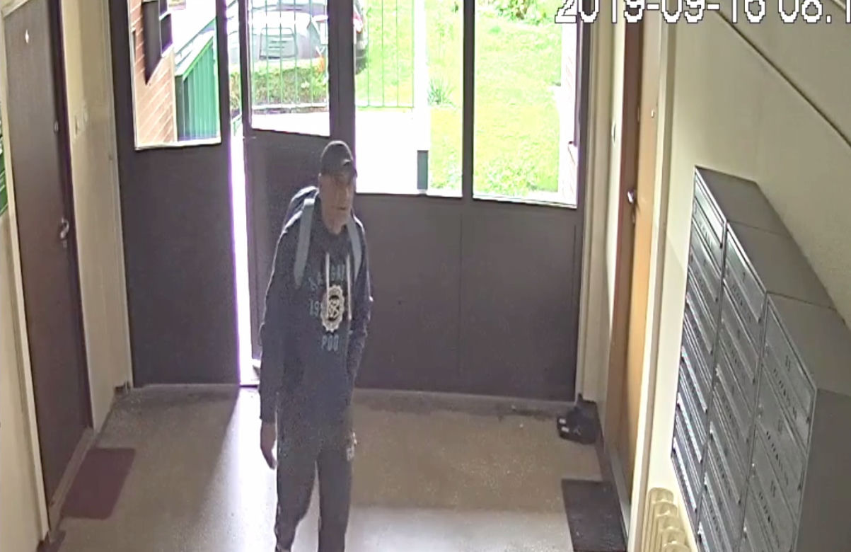 Zabrze: Ukradł pieniądze seniorowi. Rozpoznajesz go? ZDJĘCIA