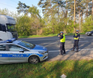 Akcja policji Bezpieczna droga do pracy w Toruniu i okolicach. Sypią się mandaty
