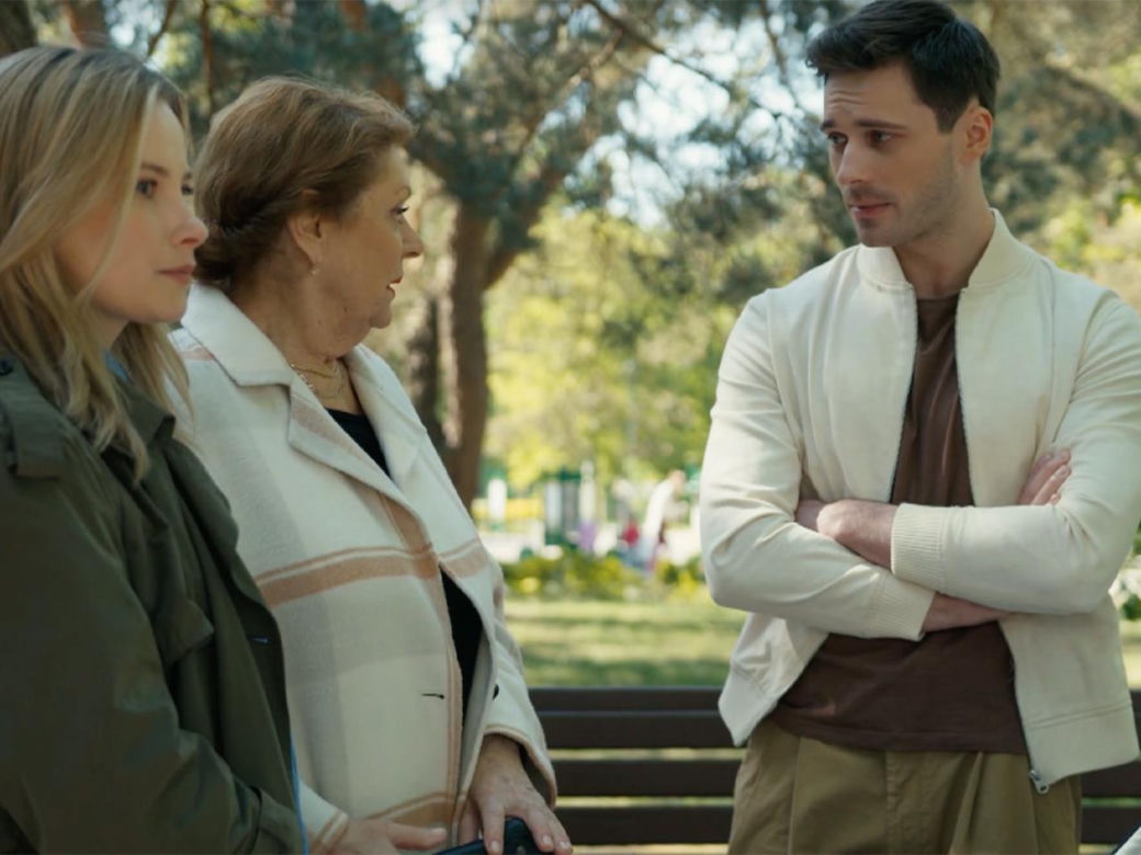 Barwy szczęścia, odcinek 3068: Józefina Rawiczowa (Elżbieta Jarosik), Cezary (Marcel Opaliński), Sofia (Valeri Guliaieva)