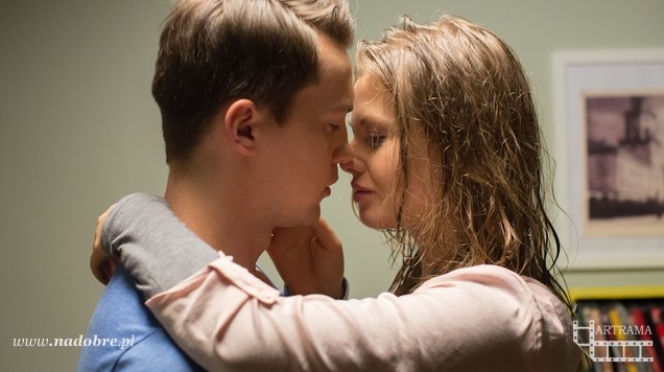 Na dobre i na złe odc. 592. Ola (Anna Karczmarczyk), Janek (Krzysztof Kwiatkowski)