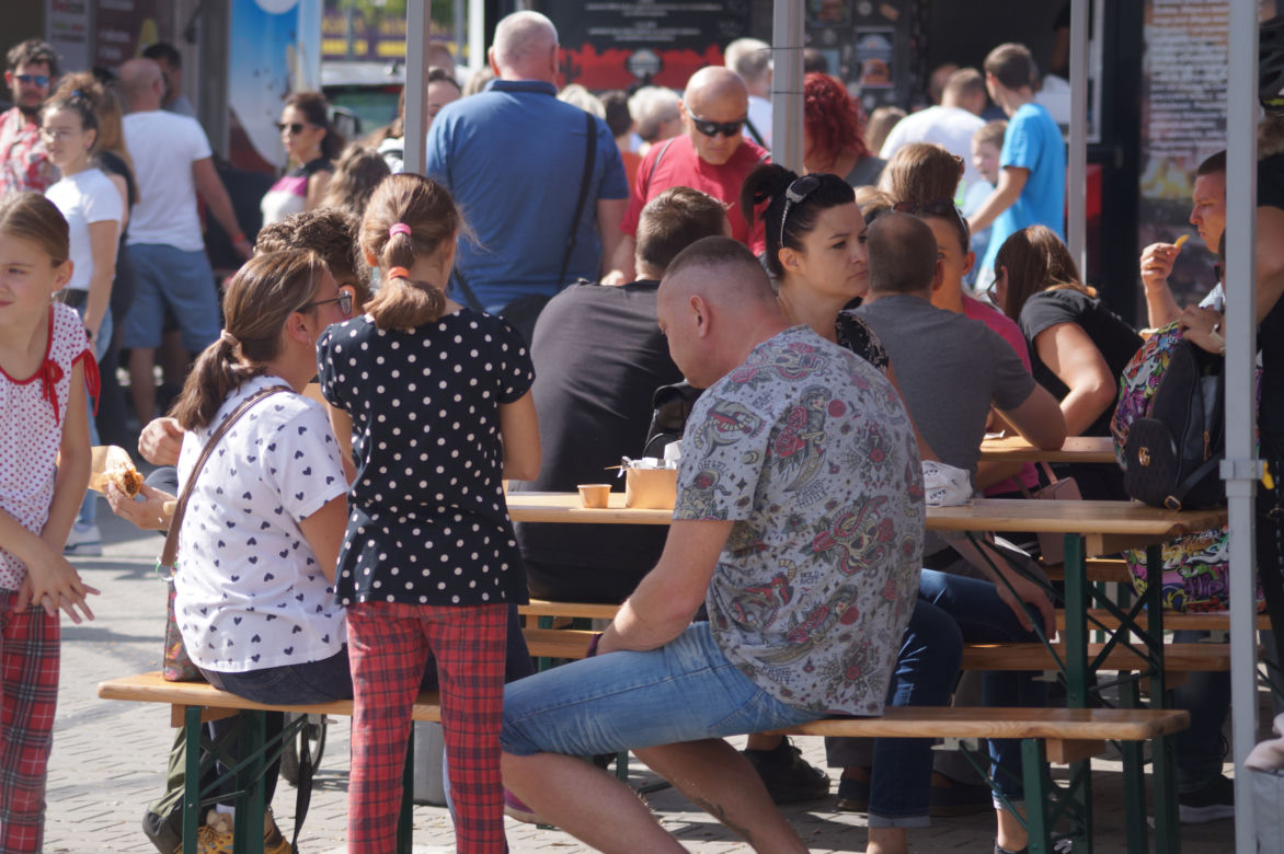 Food Truck Festiwal 2022. Restauracje na kółkach zawitały do Bydgoszczy [ZDJĘCIA]