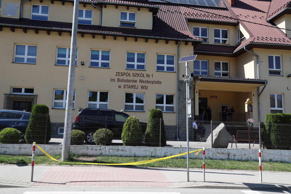 Strzelanina w Starej Wsi. Trwają poszukiwania Tadeusza Dudy