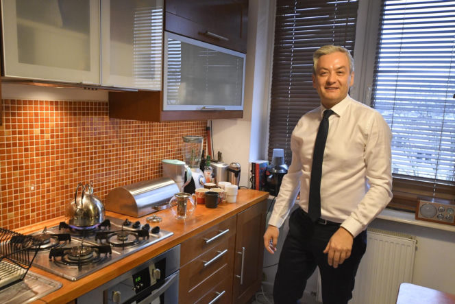 Tak zmieniał się Robert Biedroń