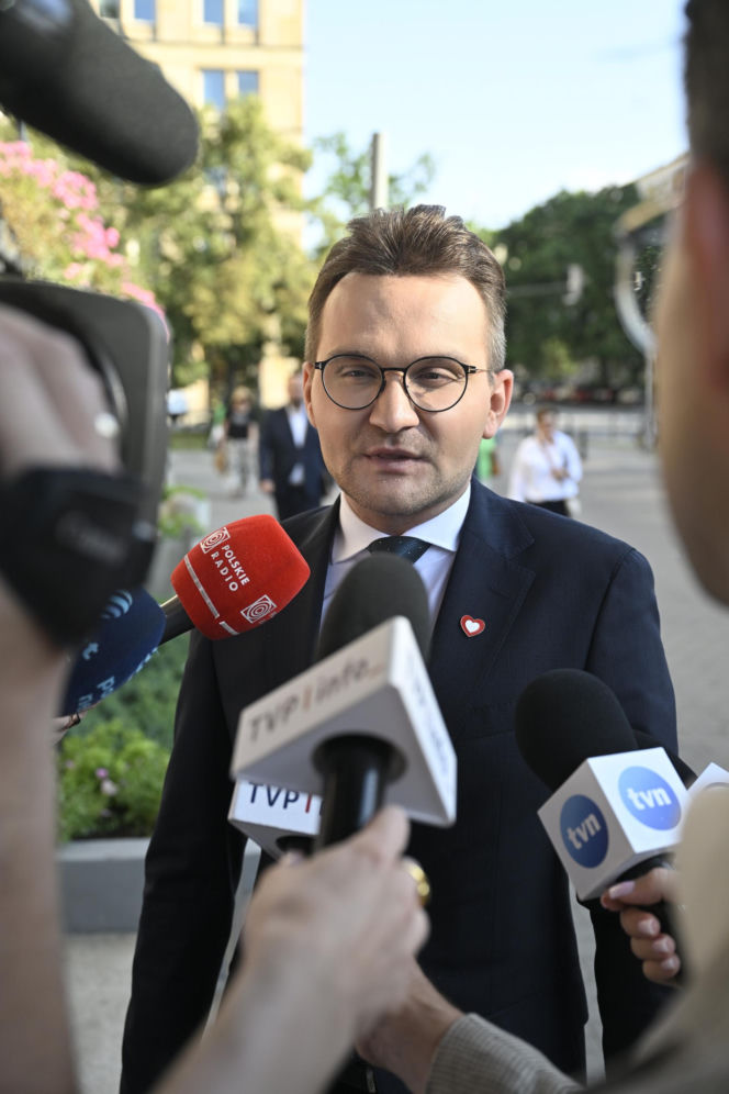 Tusk wezwał na dywanik KO