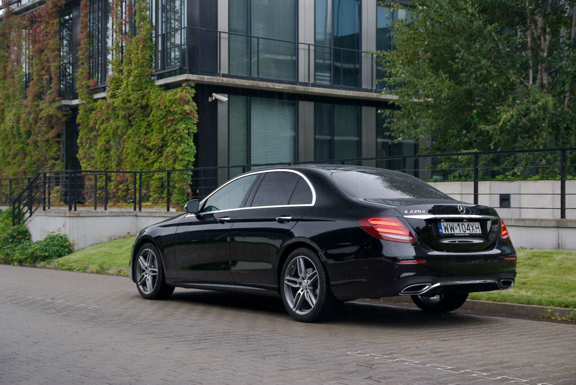 Mercedes-Benz E220d
