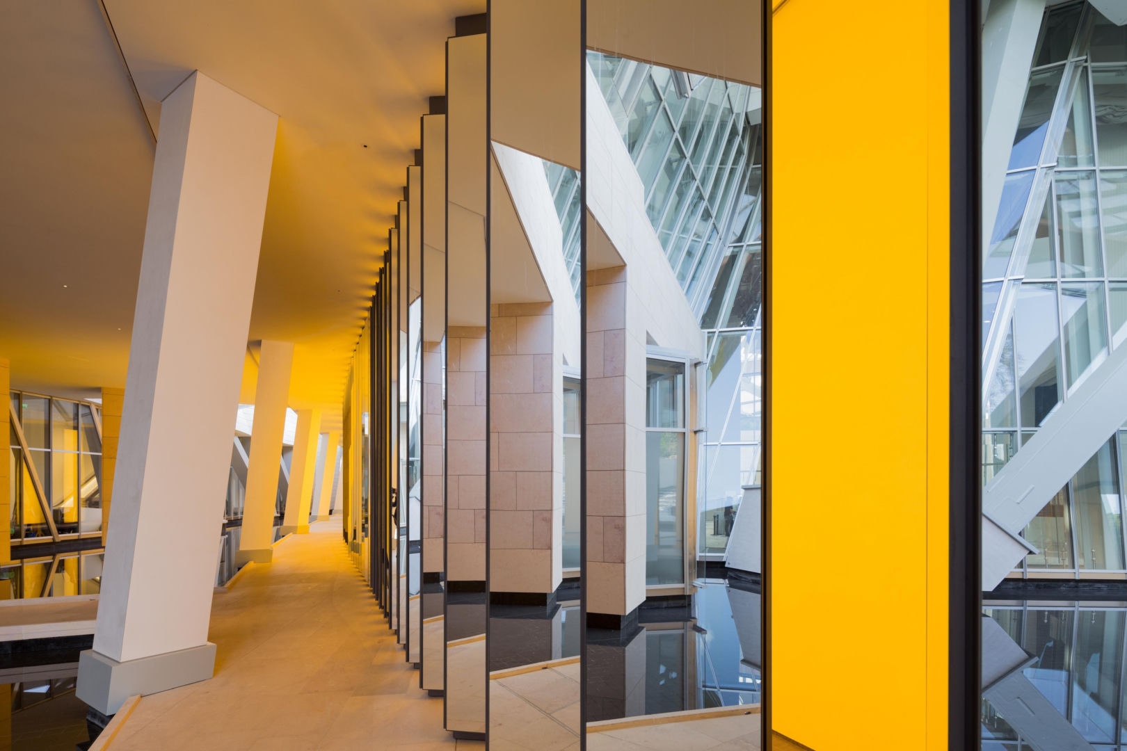 Fondation Louis Vuitton w Paryżu