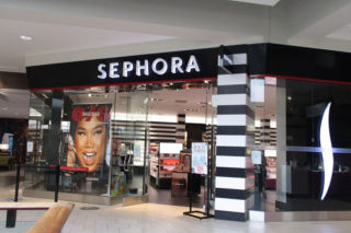 Black Friday w Sephorze. Aż 25 proc. zniżki. Wystarczy spełnić jeden warunek