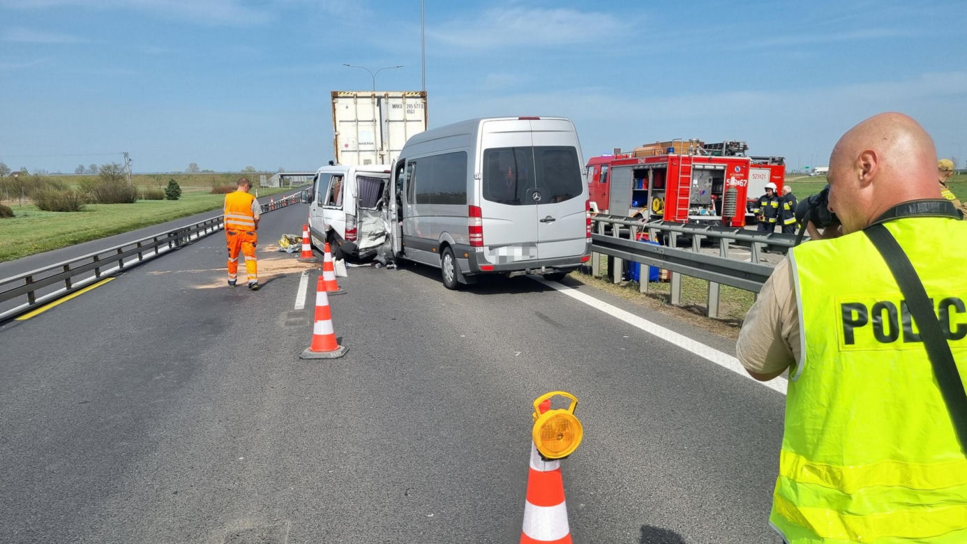 Poważny wypadek na A1! Wielu poszkodowanych, droga zablokowana