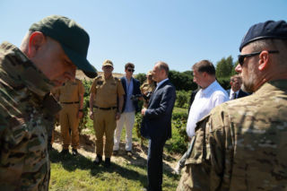  Premier ujawnia szczegóły incydentu. Tusk: „Polska nie była celem