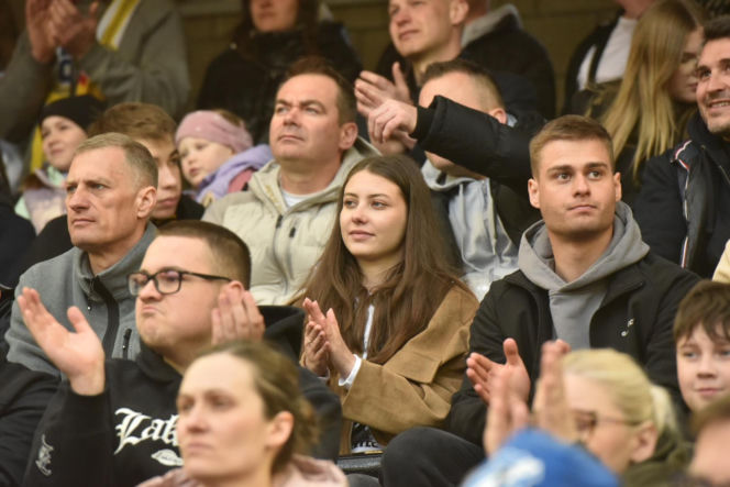 PRES Grupa Deweloperska Toruń - Fogo Unia Leszno, zdjęcia kibiców i zawodników z meczu 2. kolejki PGE Ekstraligi