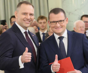 Paweł Szefernaker: Prezydent chroni Polaków przed rządem sięgającym do kieszeni