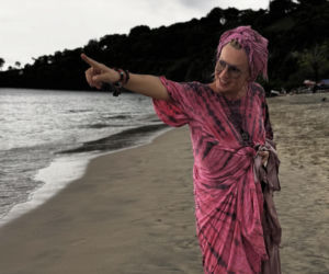 Gwiazdy witają nowy rok w bikini