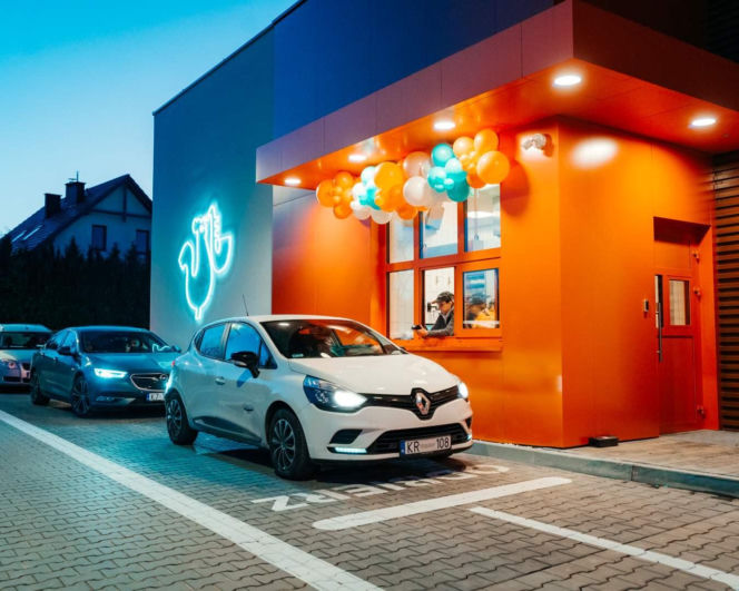 Kierowcy będą zachwyceni! Nowy lokal przy S7 pod Warszawą. Będą darmowe kanapki