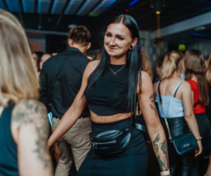Pomarańcza Katowice bawi się na całego po lockdownie. Oto zdjęcia z imprezy Tomorrow Never Comes [ZDJĘCIA]