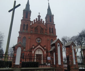 Skandal w Łosicach. Ksiądz gwałcił parafiankę