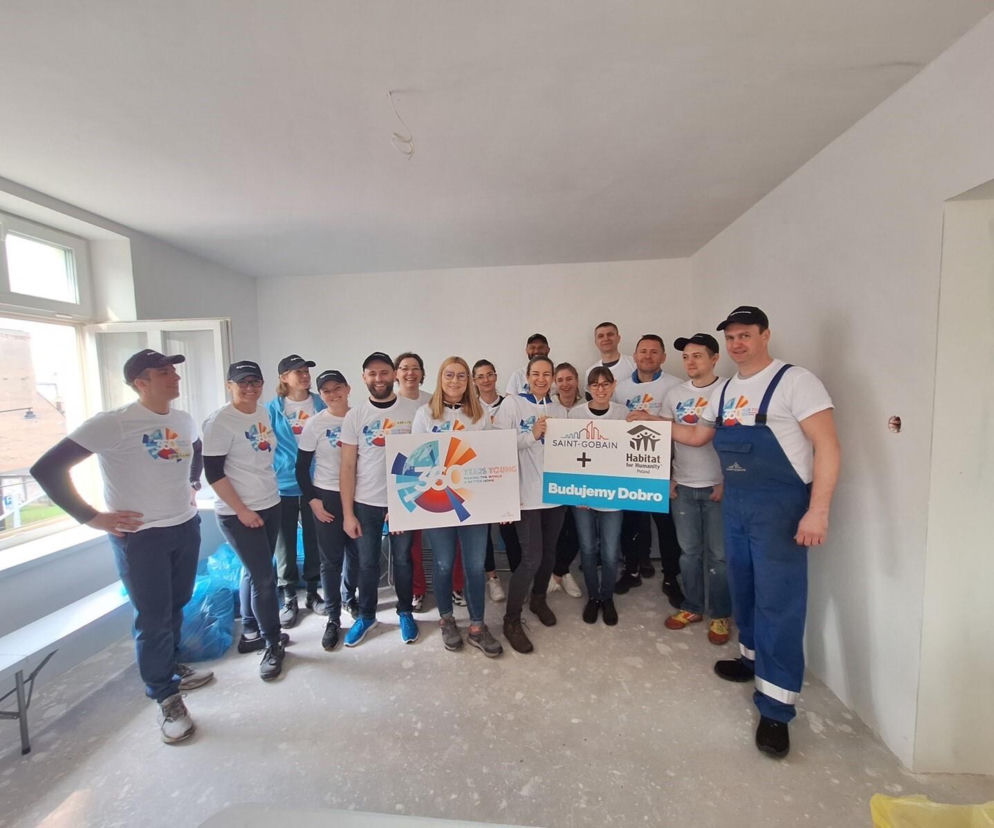 Remont kamienicy w Bytomiu - Fundacja Saint-Gobain i Habitat for Humanity