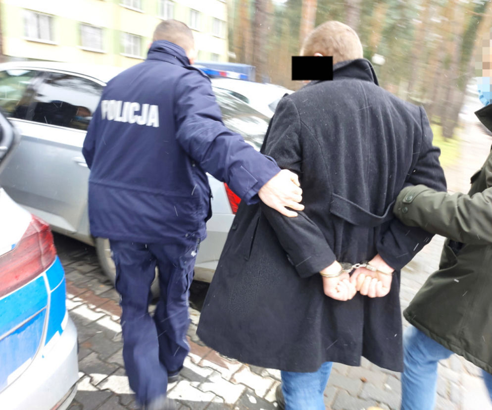 Bez opamiętania dźgał nożem swoich kolegów. Krwawa popijawa pod Otwockiem