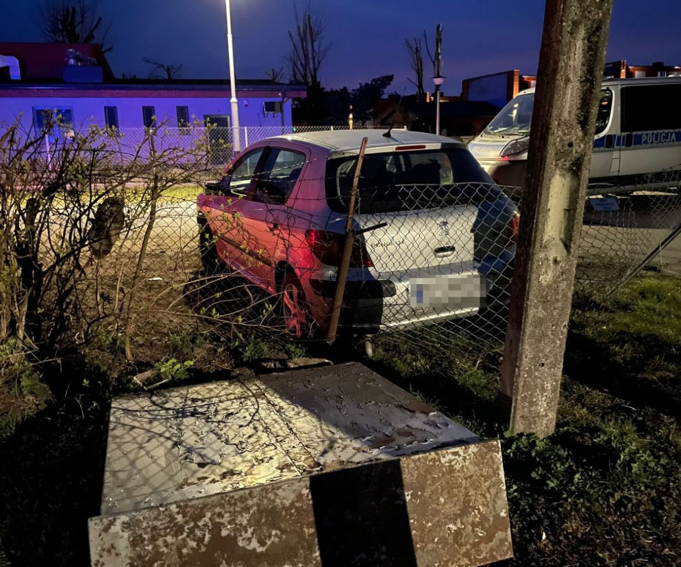 Pijany 19-latek zakończył jazdę na... ogrodzeniu! Surowe konsekwencje 