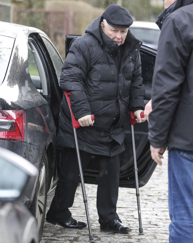 Jarosława Kaczyńskiego odwiedziła tajemnicza kobieta