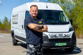 Murator Remontuje, sponsorr serii Fiat