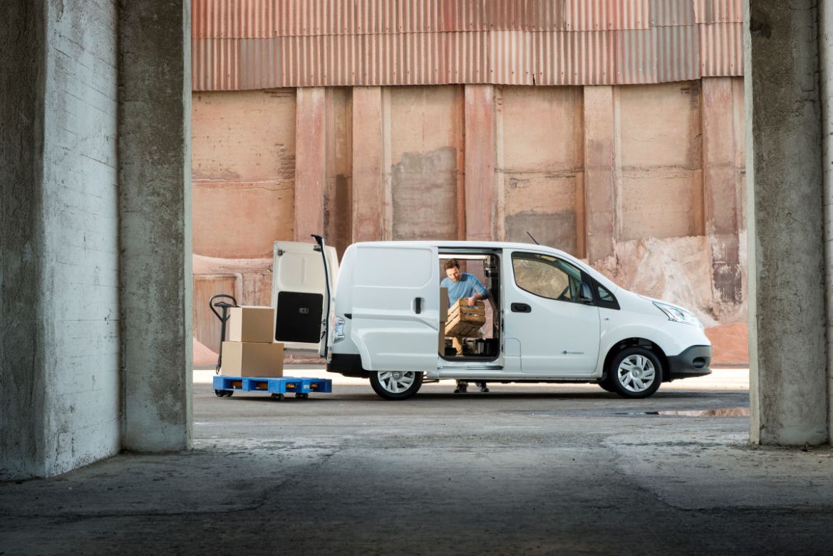 Elektryczny Nissan e-NV200