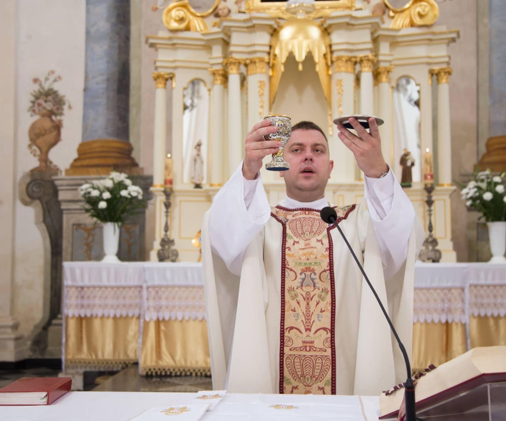 Ludzie proszą o spowiedź! Dramatyczna relacja polskiego księdza z Ukrainy [ZDJĘCIA]