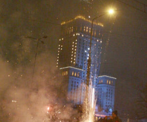 Sylwester w Warszawie sprzed lat. Tak stolica witała dawniej Nowy Rok