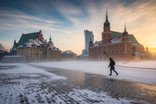 Warszawa budzi się w mrozie. Ale to dopiero początek dramatu!