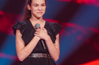 Dobrusia Wielgosz rozkochała w sobie trenerów! Kim jest uczestniczka The Voice Kids 4? 