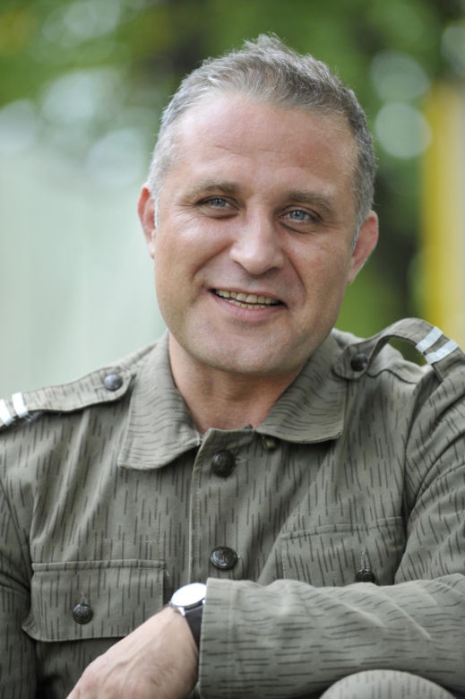 Obsada filmu „Ile waży koń trojański?” po latach. Tak dziś wyglądają gwiazdy tej komedii