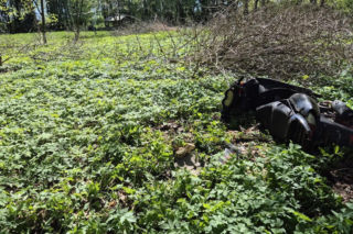 Uciekał przed policją i schował się tam, gdzie nikt się nie spodziewał. Miał powody