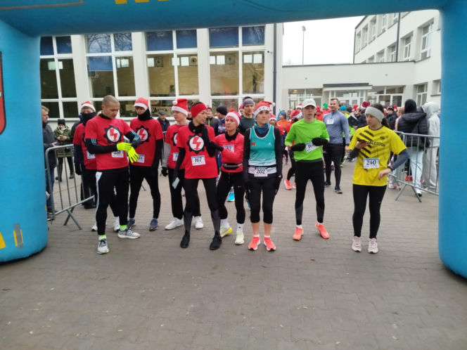 7. Charytatywny Bieg Mikołajkowy z Dwójką w Siedlcach 2025