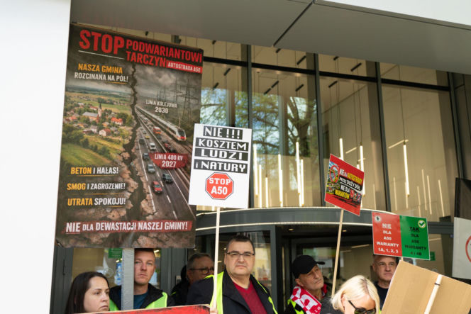 Dramat setek rodzin pod Warszawą! Nowa autostrada zburzy ich domy?! „Żyjemy na bombie”