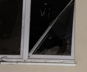 Kłęby dymu i ogromny smród. Kawalerka na Ochocie stanęła w ogniu