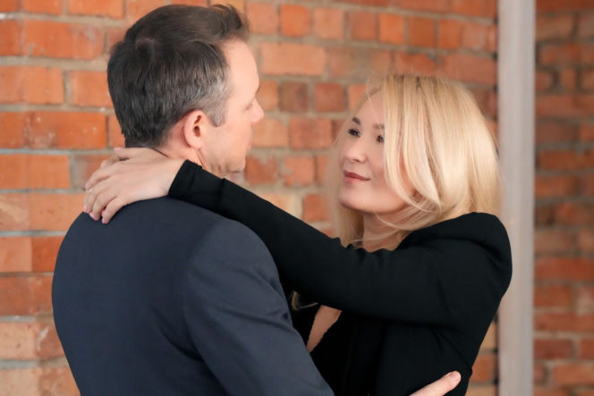 Odcinek 3394 Barwy szczęścia: Marta Dąbrowska (Karolina), Lesław Żurek (Bruno)