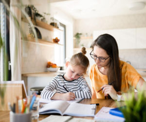 Rodzic nie zna odpowiedzi? To ważny moment w rozwoju dziecka