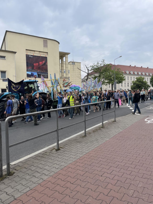 Studenci przejęli Poznań. Zobaczcie jak wyglądał Pochód Juwenaliowy 2024!