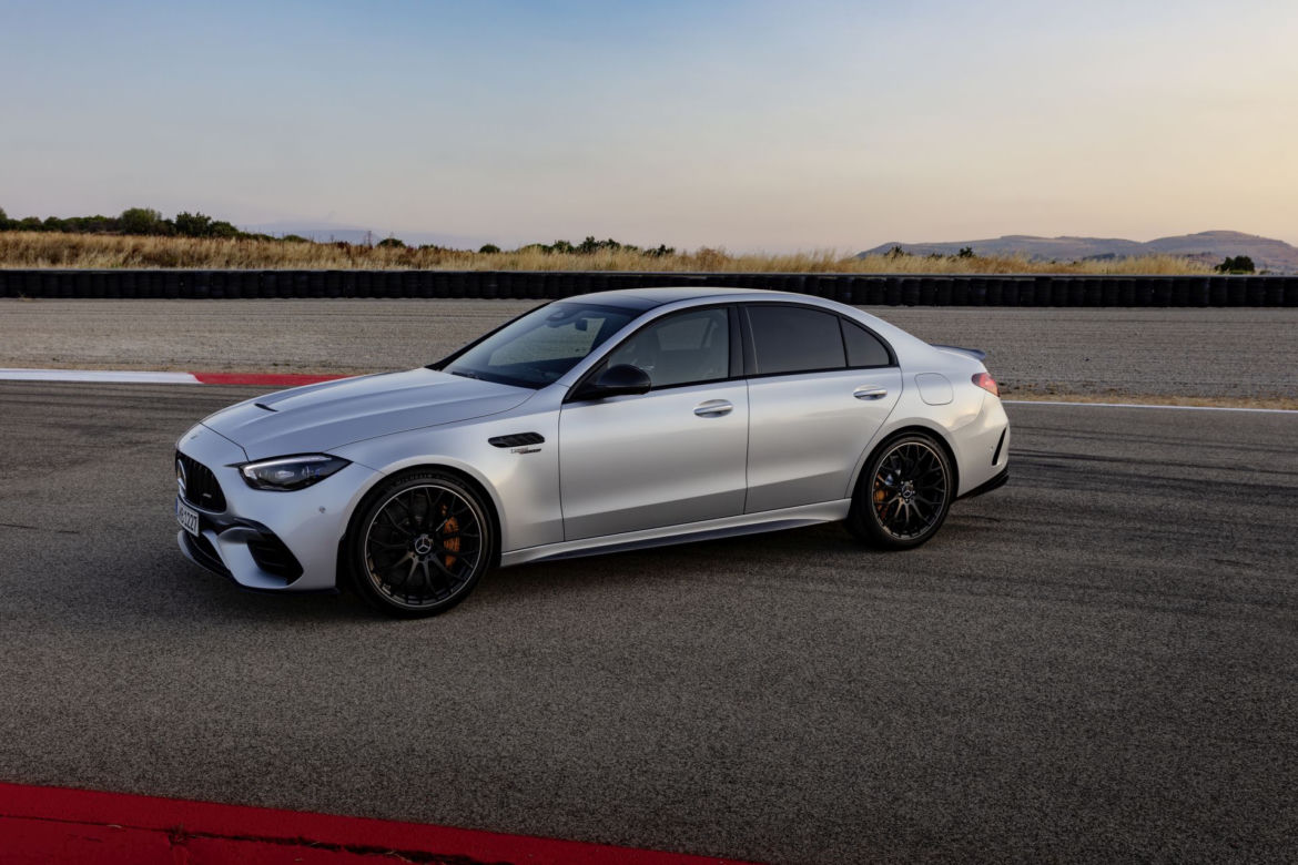 Mercedes-AMG C 63 S E Performance (2023)