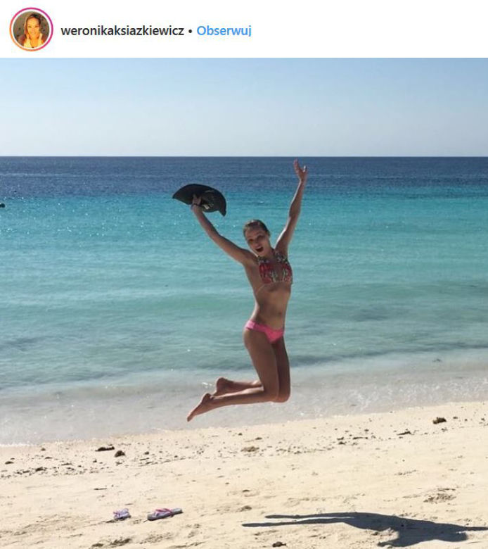 Weronika Książkiewicz w bikini - galeria