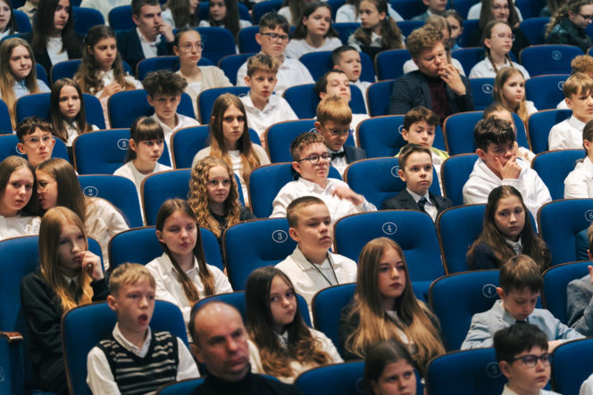 Najzdolniejsi uczniowie odebrali stypendia Prezydenta Miasta Siedlce