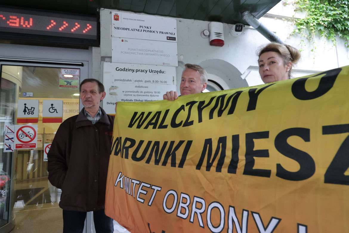 Ich kamienica idzie do remontu. Boją się, że już do niej nie wrócą