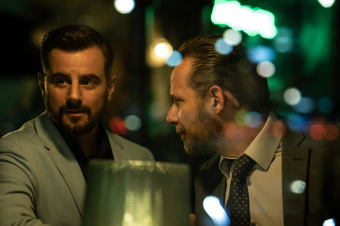 Wotum nieufności, odc. 1. Patryk Hauer (Antoni Pawlicki), Adam Chronowski (Grzegorz Małecki)