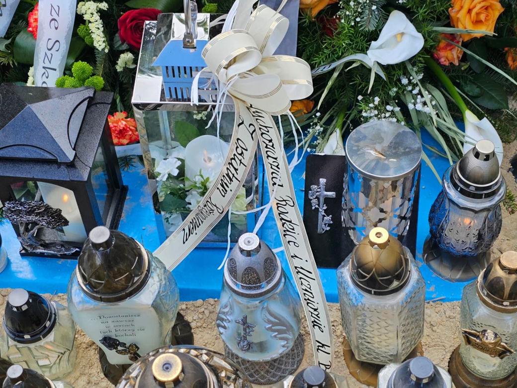 Wyjątkowe pożegnanie  Witka, który zginął na paralotni [GALERIA]